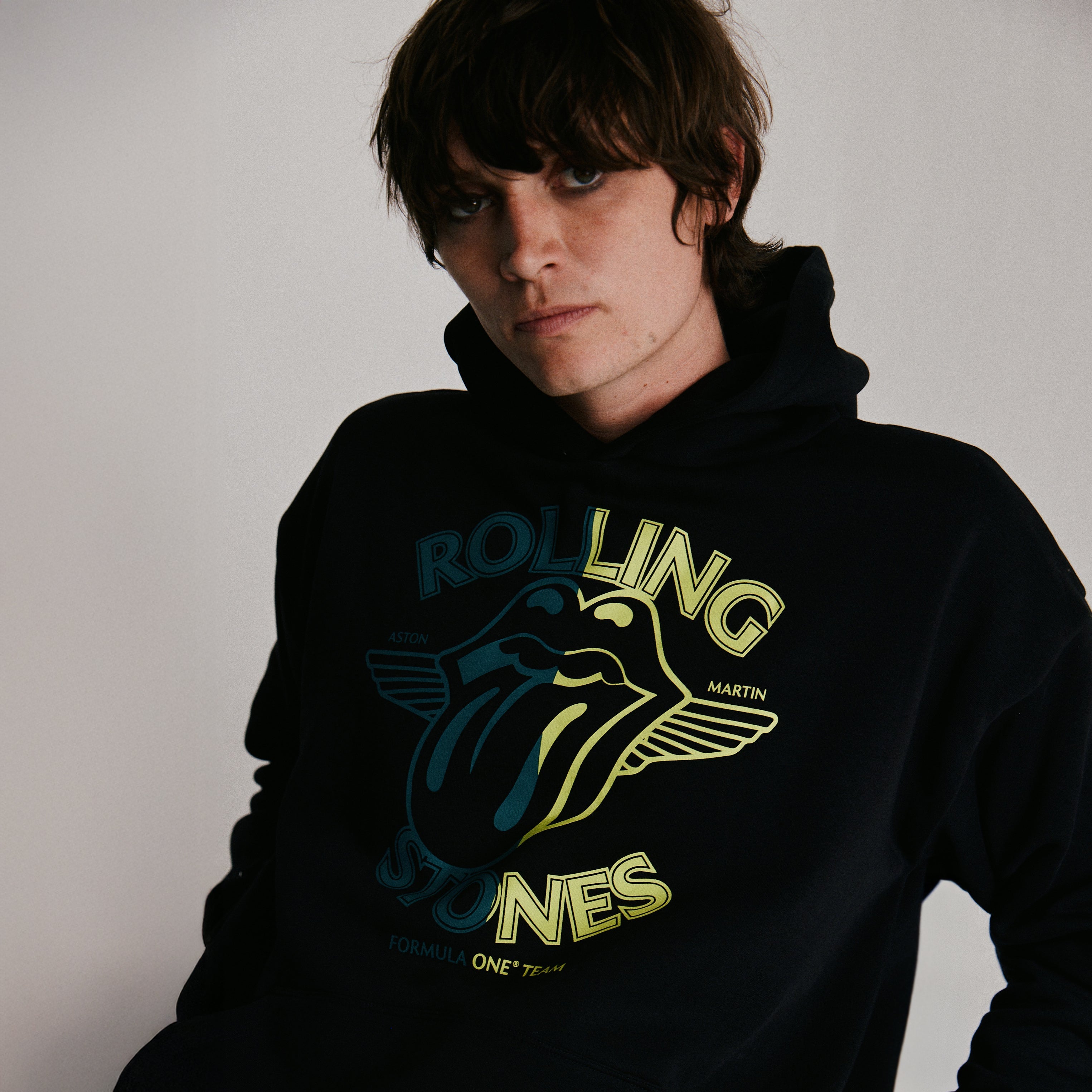 ASTON MARTIN Aramco F1 X ROLLING STONES HOODIE Model Front