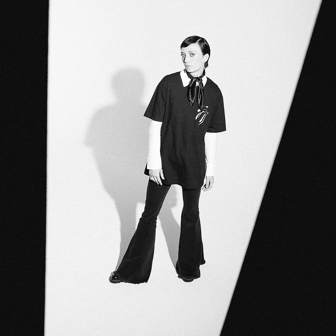 Paint It Black Tongue Outline T-shirt