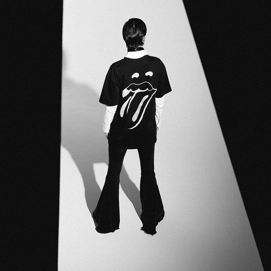 Paint It Black Tongue Outline T-shirt