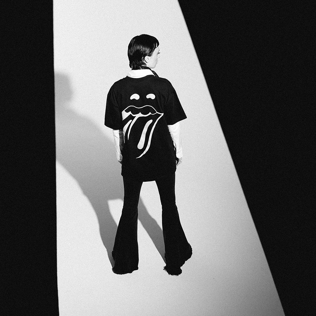 Paint It Black Tongue Outline T-shirt