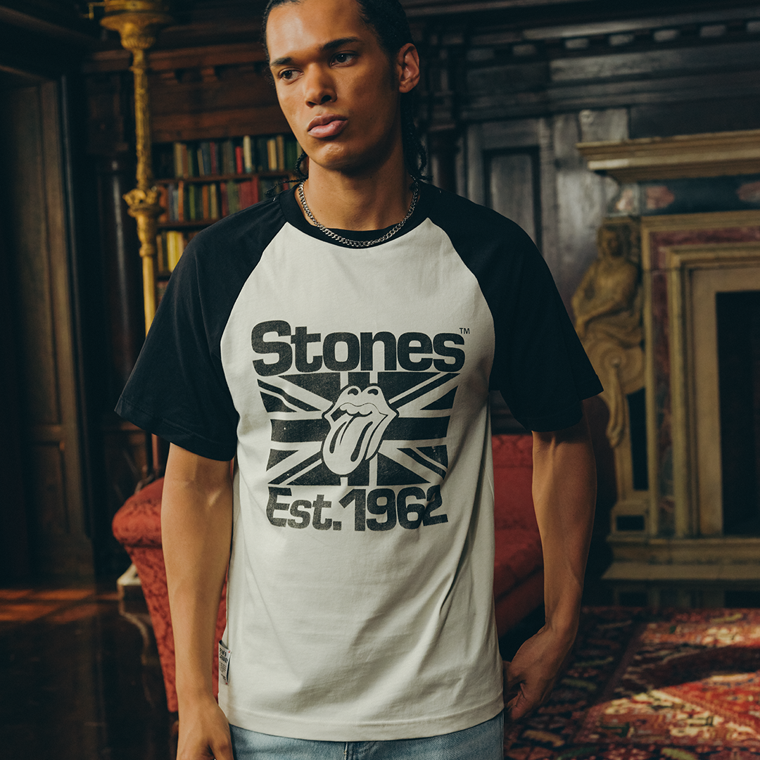 Stones '62 Raglan Boxy T-Shirt Model
