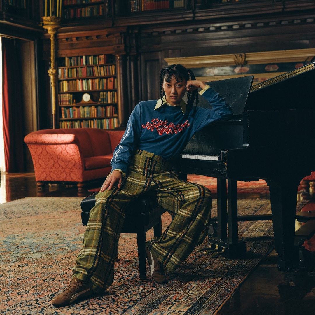 Rolling Stones Scattered Blue Licks Printed Longsleeve Model