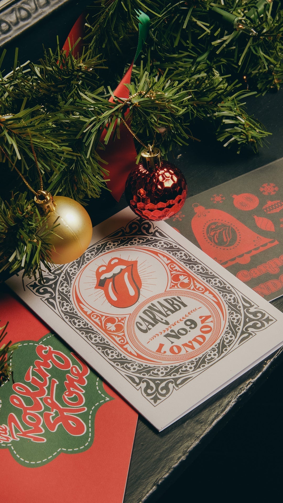 RS No. 9 Festive Card Set Lifestyle