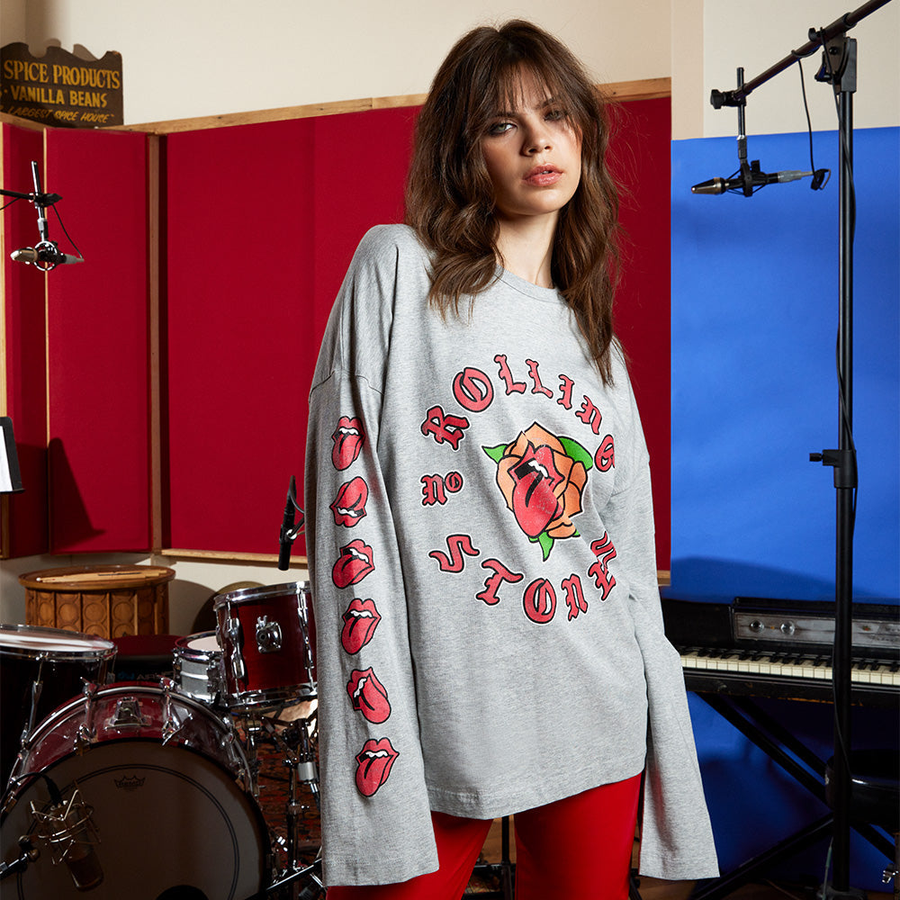 Flower Tongue Longsleeve T-Shirt Model 