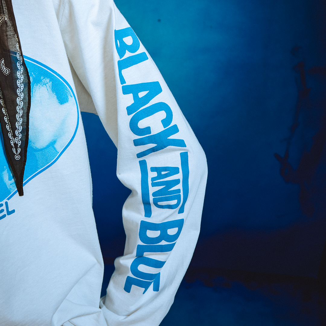 Black and Blue White Longsleeve T-Shirt