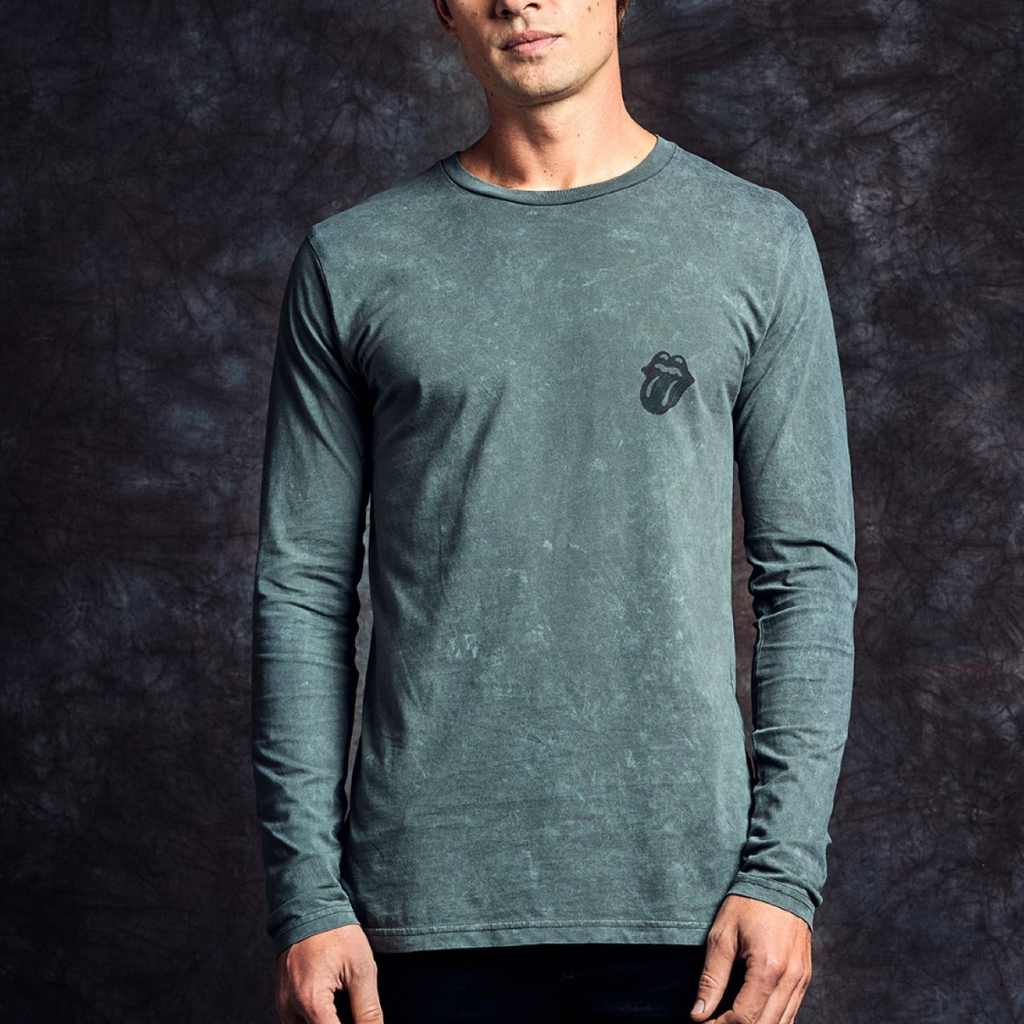 No. 9 Black Tongue & Script Longsleeve Front