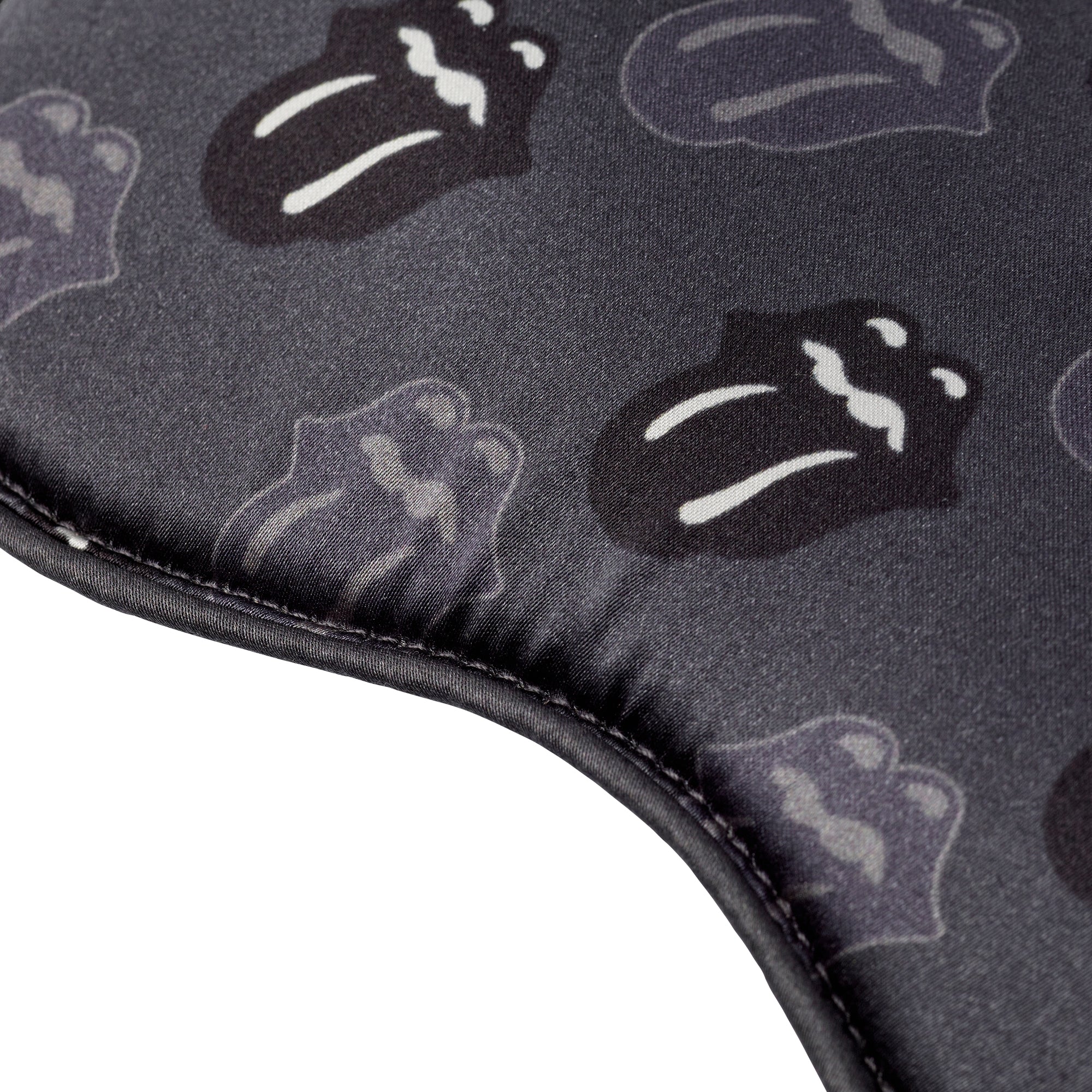 RS No. 9 Carnaby St. Tongue Repeat Sleep Mask Detail