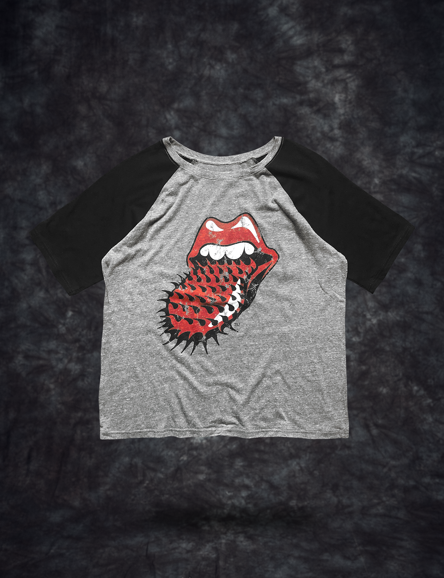 Spiked Tongue Cropped Raglan