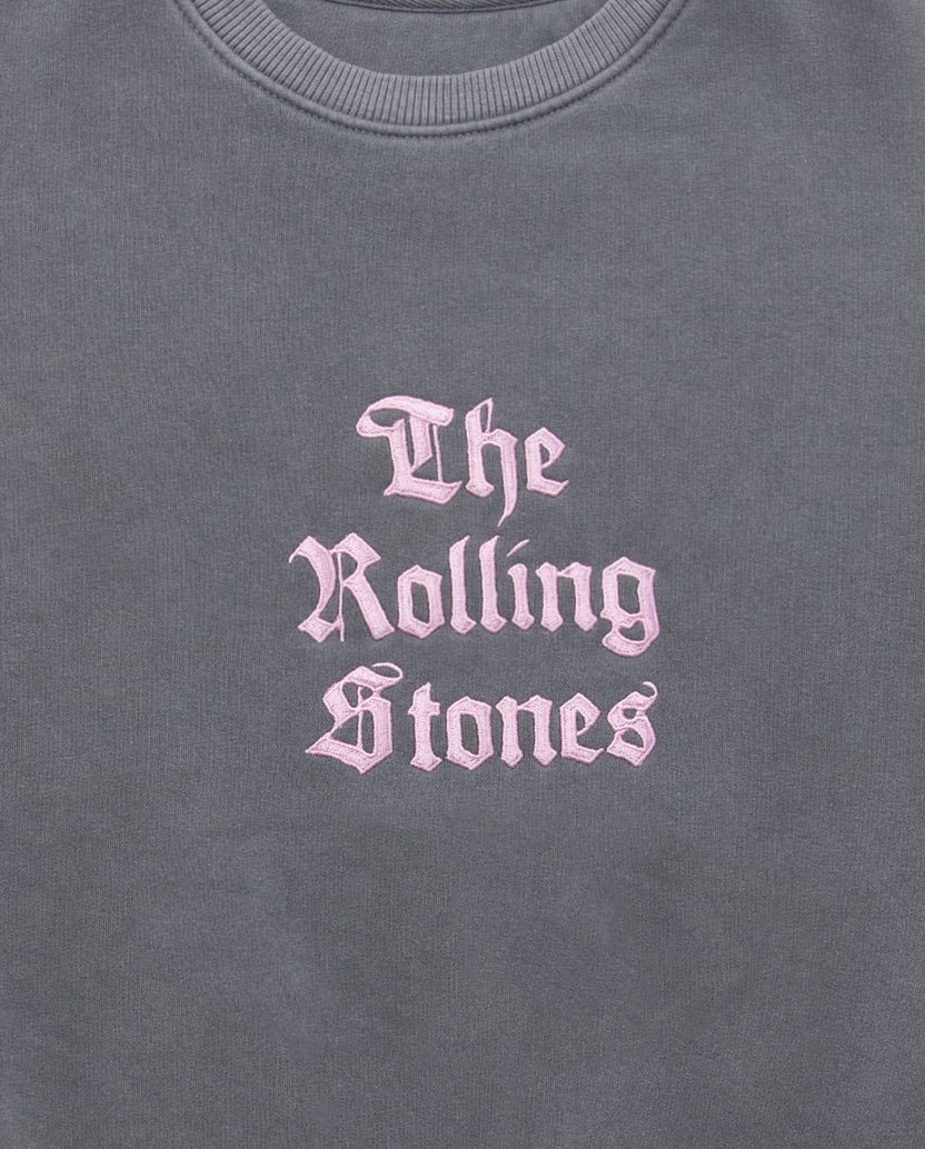 STRUT PHOTO CREWNECK Front Detail