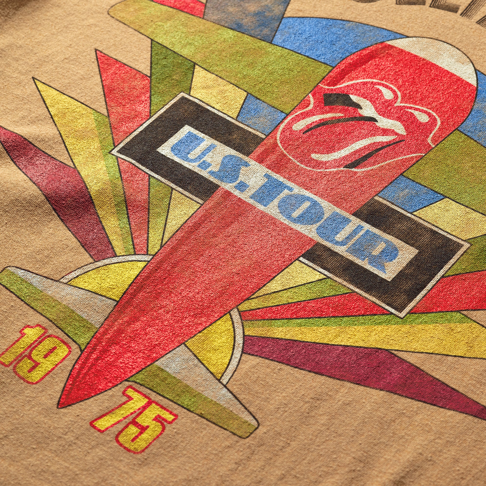 US Tour '75 Airplane Logo T-Shirt Detail