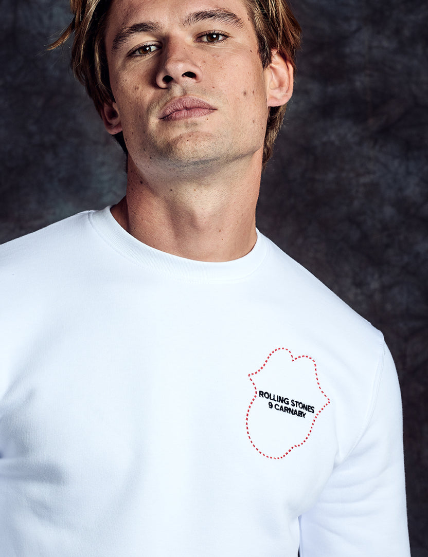 No9 Tongue Outline White Embroidered Crewneck
