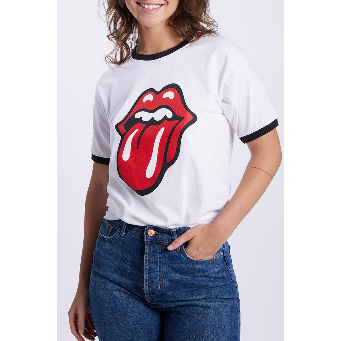 SIXTY Classic Tongue Ringer T-Shirt Model 2